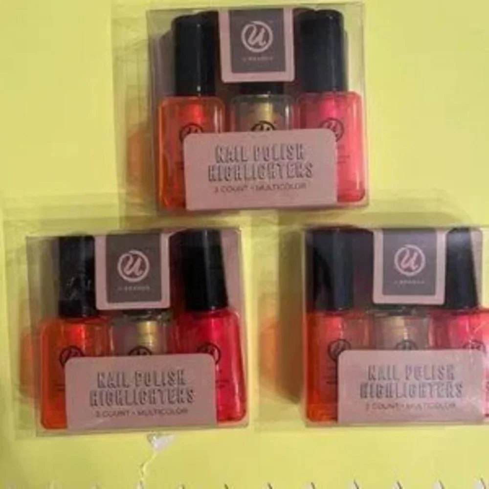 Kids‎ Highlighters and Mini Staplers (Fun for Homework!) (KIDS)
